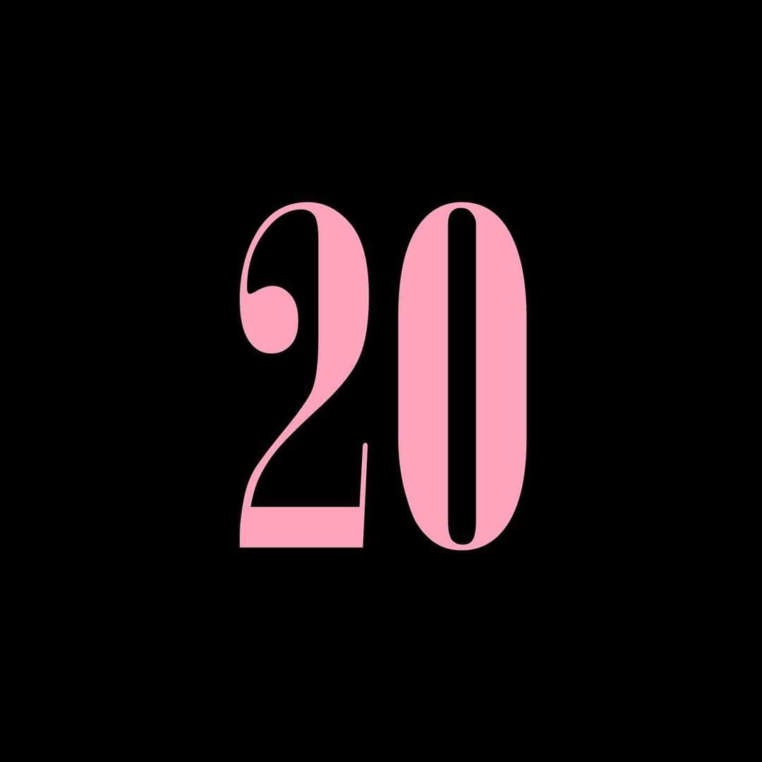 藤原大祐のインスタグラム：「じゃーーーーーん！！！！！  ついに、「20」です！  何の数字でしょう??」