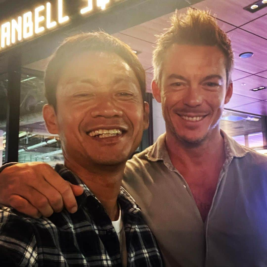 脇阪寿一さんのインスタグラム写真 - (脇阪寿一Instagram)「Andre Lotterer 彼と過ごした時間は、人生を長さの尺度で測れば、たいしたことがないかもしれないけれど、彼と共に戦ったあの5年間は、お互いのその後の人生にとてつもない影響を与えたかけがえのない時間でした。 お互い、何処で何をしてようが、どちらかが先に死ぬまで何一つ変わる事のない大切な友なんだと思う。」9月14日 23時20分 - juichiwakisaka