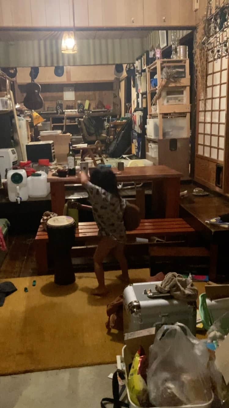 三宅洋平のインスタグラム：「四国の旅から岡山の山奥へ帰宅の儀」