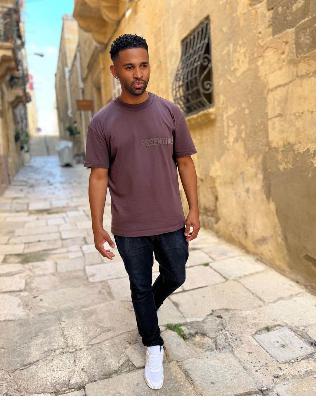 ネルソン・ベアトのインスタグラム：「Valleta, Malta 🇲🇹 🍷」