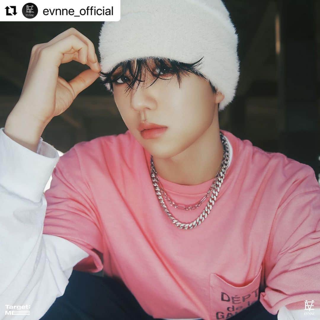 Jellyfish Entertainmentのインスタグラム：「#Repost @evnne_official with @use.repost ・・・ EVNNE 1st Mini Album [Target: ME] 🎯  Concept Photo DIGIPACK ver. #박지후 #PARKJIHOO  #EVNNE #이븐 #Target_ME #TROUBLE #20230919_6PM」