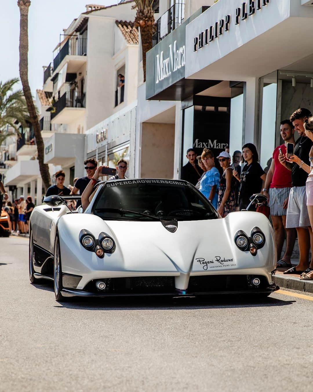 パガーニ・アウトモビリさんのインスタグラム写真 - (パガーニ・アウトモビリInstagram)「Cars just wanna have fun!  And what's more fun than an international gathering of the most charming, exclusive and desired cars in the world?  These are the SOC Weekends: reunions of car collectors in stunning locations, driving along thrilling roads, and enjoying their magnificent cars to the fullest.  Of course, Pagani hypercars are always in the front row.  Take a look at our Zonda F and Huayra Roadster as they cruise the roads of Spain for the #SOCWeekendSpain2023!  @supercarownerscircle  Pictures 1, 3, 4, 5, 6 courtesy of @airmadrid Picture 2 courtesy of @2mlcstudio  #Pagani #PaganiAutomobili #ZondaF #HuayraRoadster #SupercarOwnersCircle #SOC」9月15日 0時00分 - paganiautomobili