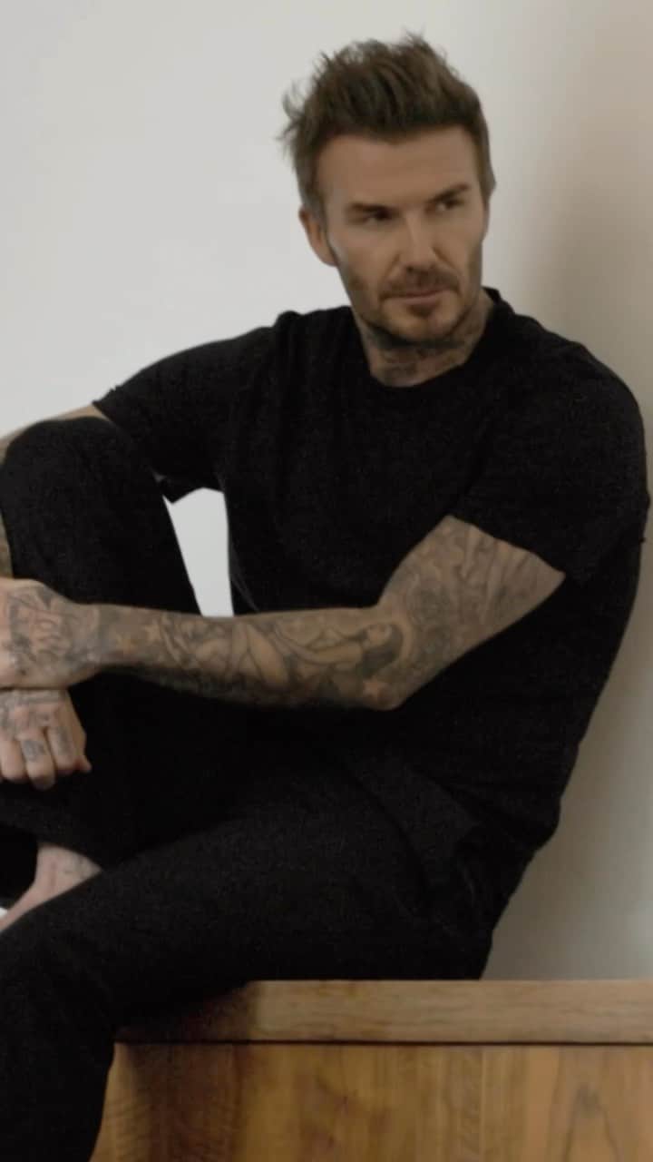 のインスタグラム：「Behind the scenes with @cotyinc… Always fun shooting with @cassblackbird 📸 Exciting things coming with #DavidBeckhamFragrances」
