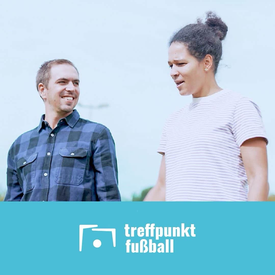 フィリップ・ラームさんのインスタグラム写真 - (フィリップ・ラームInstagram)「„treffpunkt fußball“ soll den Menschen & Vereinen in Deutschland helfen, das zu tun, was für uns alle so wichtig ist: Brücken bauen. Engagement kanalisieren. Ideen teilen. Sichtbar werden. Sozialen Zusammenhalt leben & in der Gesellschaft und in Europa stärken. Ziel ist es, Engagementstrukturen aus Sport und Gesellschaft gezielt miteinander zu verknüpfen. Denn Vereine sind Basis und Ort gelebter Demokratie 🤝⚽️」9月15日 0時07分 - philipplahm