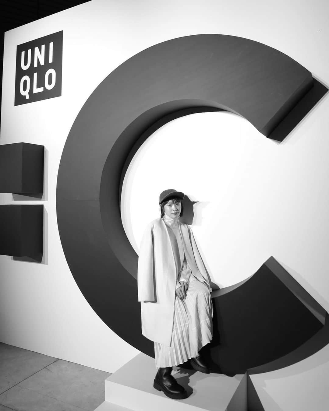 高橋愛さんのインスタグラム写真 - (高橋愛Instagram)「15日から発売になる、 @uniqlo C めちゃかわいいの😭💛  可愛いニットとか可愛いコートとか 早く着たいのに、めちゃ暑いやん！ もう9月なのにな、早く秋服が着たいです🥺  全身、黄色コーデにしたよ🥰💛 か、、かわいいいい！！！！  #uniqloc #ユニクロシー #uniqlo #japan #yellow  #きいろといえばわたし #高橋愛 #あべこうじ #C」9月15日 0時22分 - i_am_takahashi