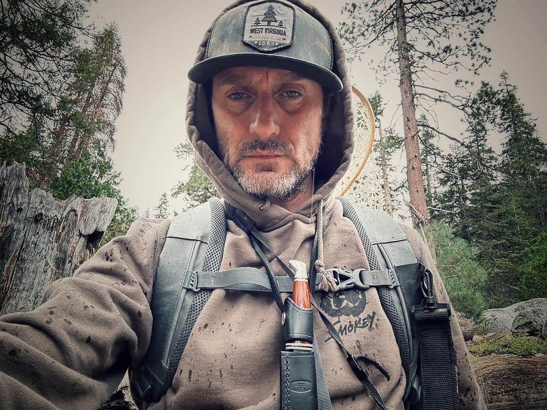 ジョシュ・スチュワートのインスタグラム：「my home away from home. @sequoiakingsnps  @sequoiaparksconservancy」