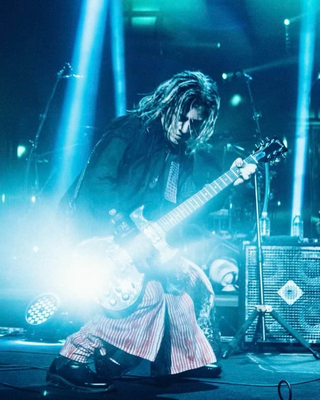 岡本健一さんのインスタグラム写真 - (岡本健一Instagram)「・HOPE・  ・  show must  GO GO GO on ！  ・  「ROCKON SOCIAL CLUB 1988』  LIVE Blu-ray & DVD  2023.09.15(fri) Releace !  @rockonsocialclub   ・  新国立劇場 10月18日〜11月19日  #尺には尺を  #終わりよければすべてよし  ・  シアター風姿花伝 風姿花伝プロデュースvol.10 2024年2月  #夜は昼の母  ・  @atripminds2021」9月15日 0時35分 - kenichi.okamoto