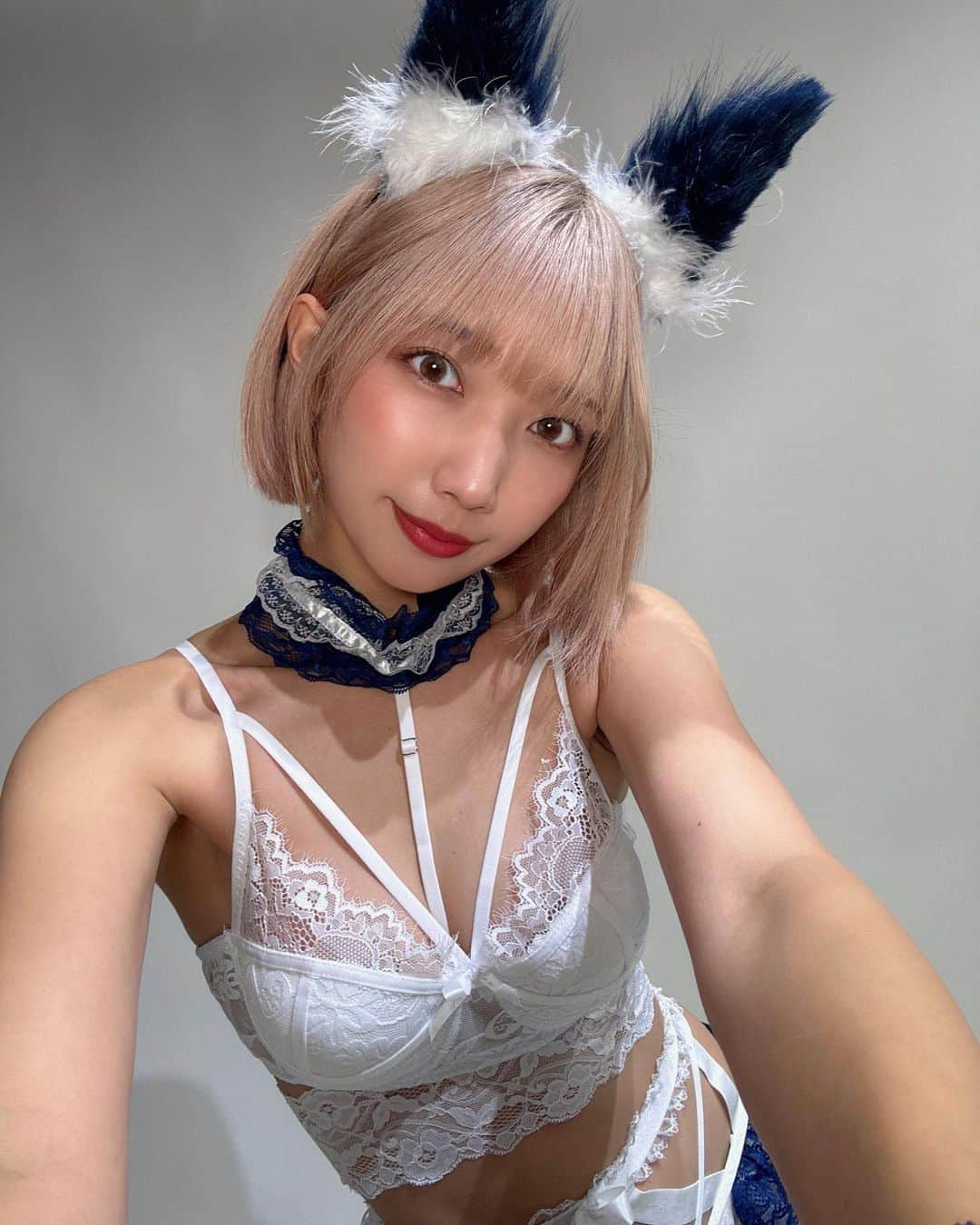 のインスタグラム：「おやすみちゃーん🦊❤️  晚安🥱  . . .  #맞팔 #tagsforlikes #japanesegirl #女孩 #发#爱 #instadaily #グラビア #日系穿搭」