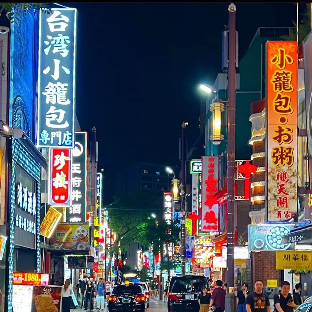 マキ・コニクソンのグルメインスタ