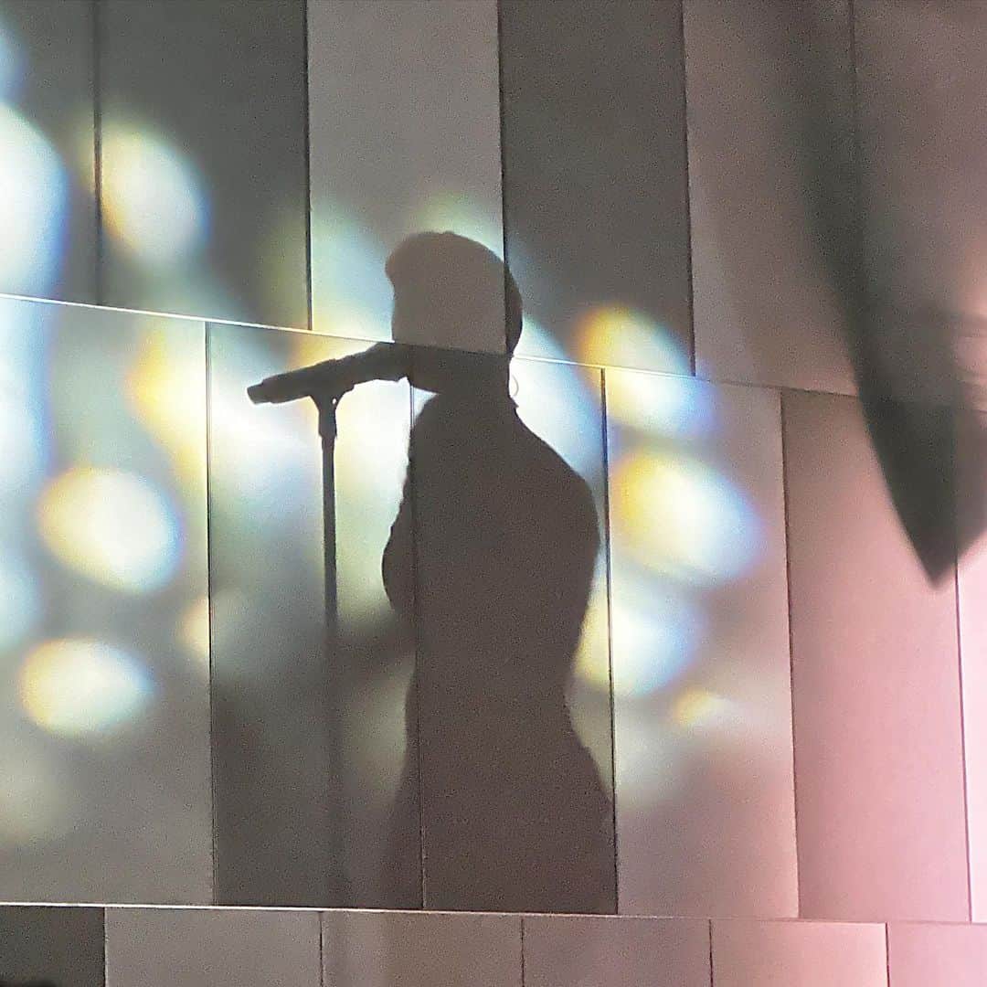 Sachiのインスタグラム：「Amazing!  On the Run:)/ @kelela 🦋」