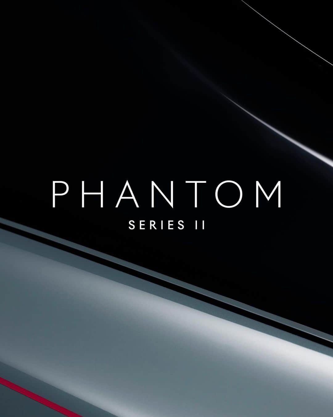 ロールス・ロイスさんのインスタグラム写真 - (ロールス・ロイスInstagram)「An icon for icons. A legend of perfection.   As the marque's magnum opus, Phantom Series II is woven into the very fabric of Rolls-Royce.   Its enduring legacy has proven timeless. Its presence, undeniable.   Discover #RollsRoycePhantom Series II; link in bio.   — WLTP# combined: CO2 emissions: 362-351 g/km; Fuel consumption: 17.7-18.2 mpg / 16.0-15.5 l/100km. Further information: https://www.rolls-roycemotorcars.com/en_GB/information/fb-dat-wltp.html」9月15日 1時58分 - rollsroycecars