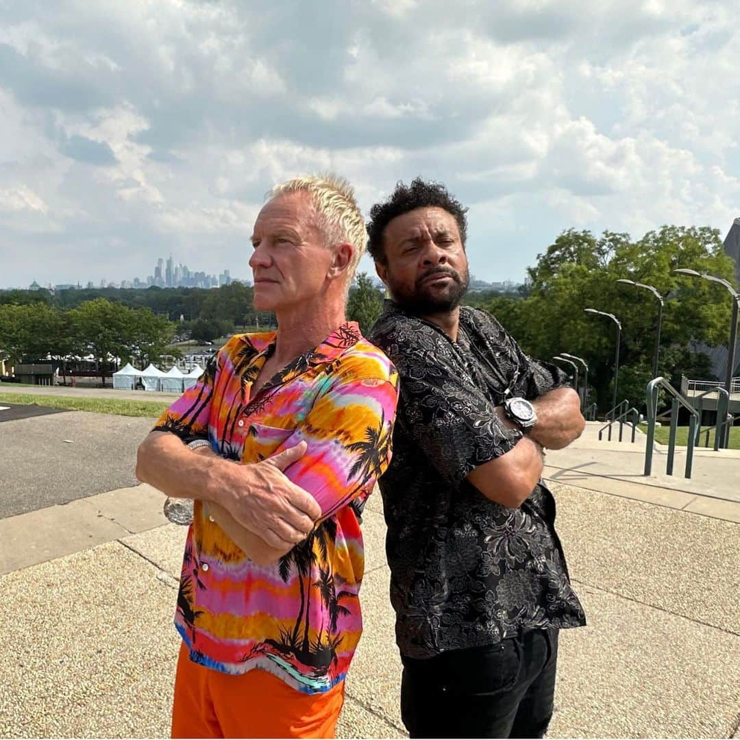 スティングさんのインスタグラム写真 - (スティングInstagram)「The One Fine Day Festival was beautiful. Thank you to my partner-in-rhyme @direalshaggy and to all of the wonderful performers @thundercatmusic @originalkoffee @phillyglove @tankandthebangas @kesthebandofficial @flordetoloache @giordanaangi. I am always grateful to the city of Philadelphia for its warm and welcoming audiences and Saturday was no exception @onefinedayphilly #onefineday」9月15日 2時15分 - theofficialsting