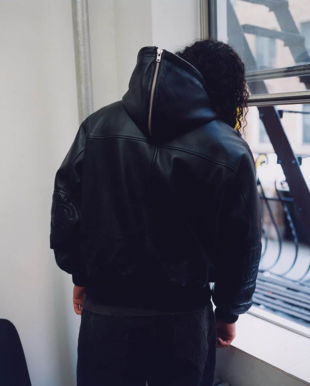 Stüssyのインスタグラム：「Fall ‘23…  the second delivery of our Fall ‘23 collection will be available at select chapter stores, select dover street market shops, and stussy.com Friday at 10am」