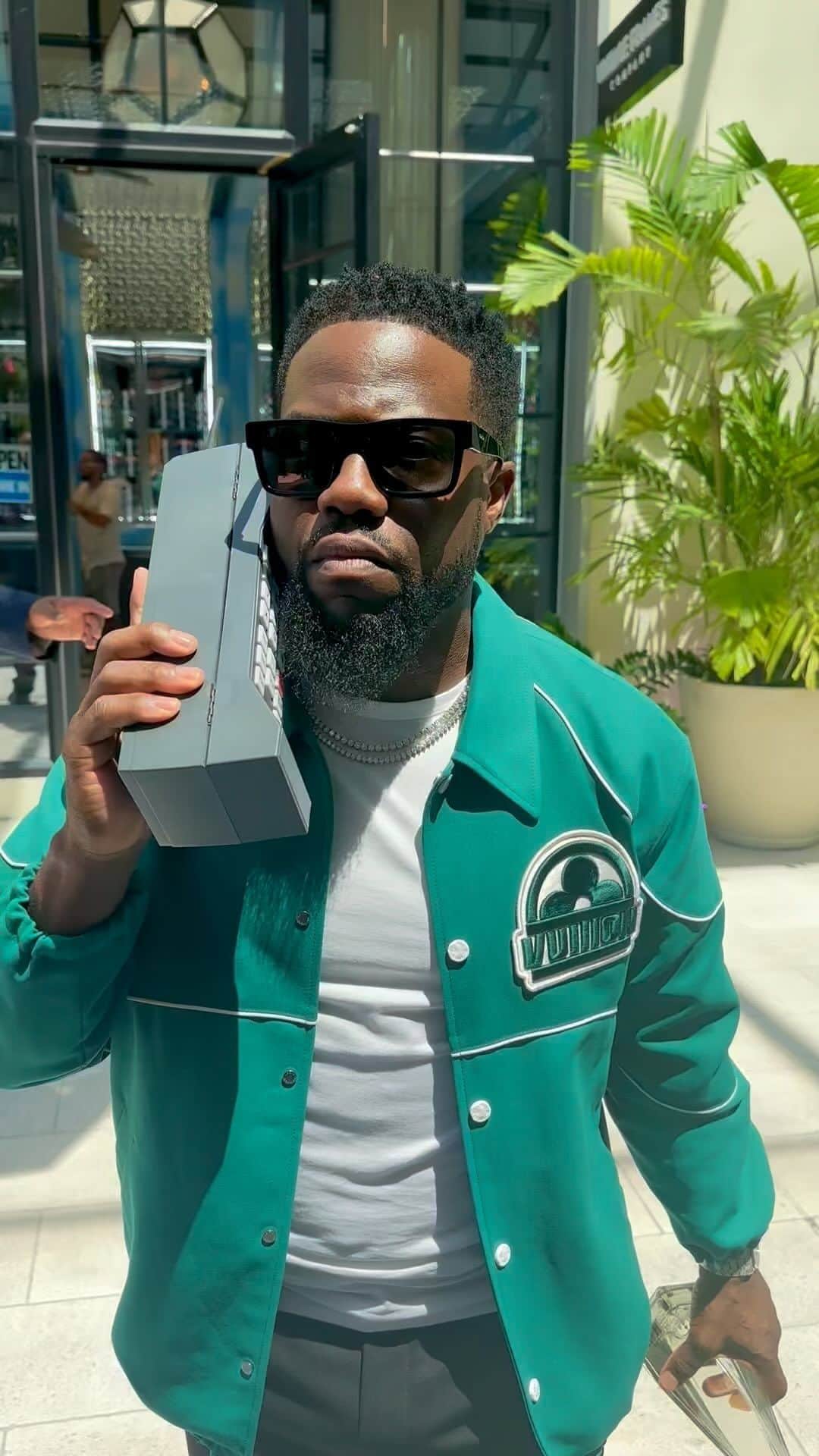 のインスタグラム：「The Mini Mino’s are the new BIG thing….Small is the new big damn it!!!!!! Let’s gooooooooooo….. Go grab you one today!!!!! Hard Work Taste Different!!!!!! @grancoramino」