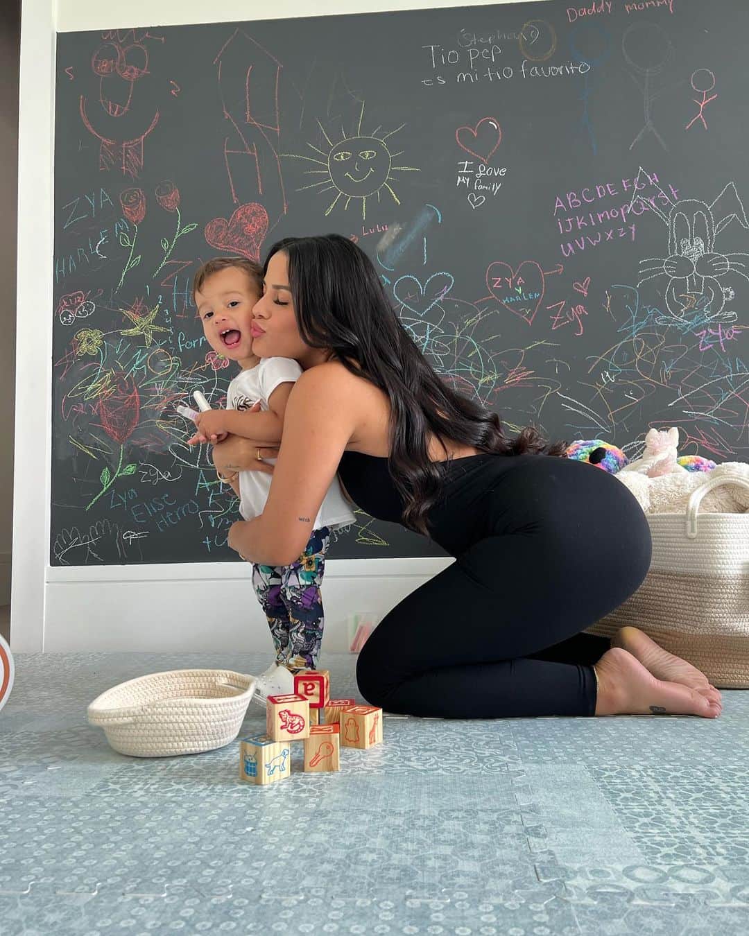 Katya Elise Henryのインスタグラム：「Princess Zya Elise Herro, God knew I needed you 😊🤍 HAPPY 2nd BIRTHDAY. You are beyond smart. You are kind. You are important. You are beautiful, and I am so proud of you. I love watching you grow, it’s something new every day! Being your mommy is a dream ☁️🤍 HAPPY BIRTHDAY GIRL🎈」
