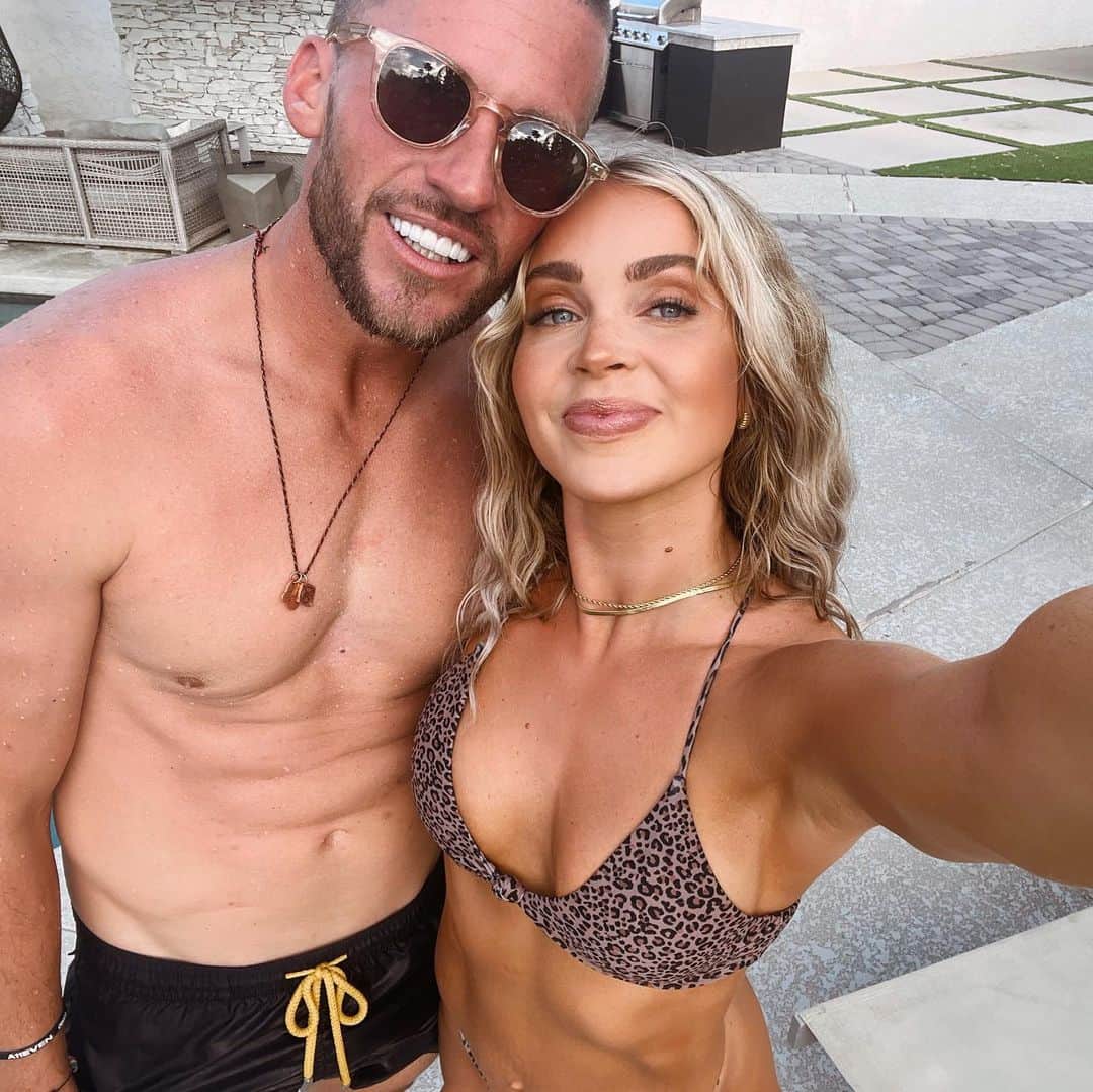Cara Van Brocklinのインスタグラム：「Snap from Arizona📷. Time with special people is always good for the soul 🫶🏻」