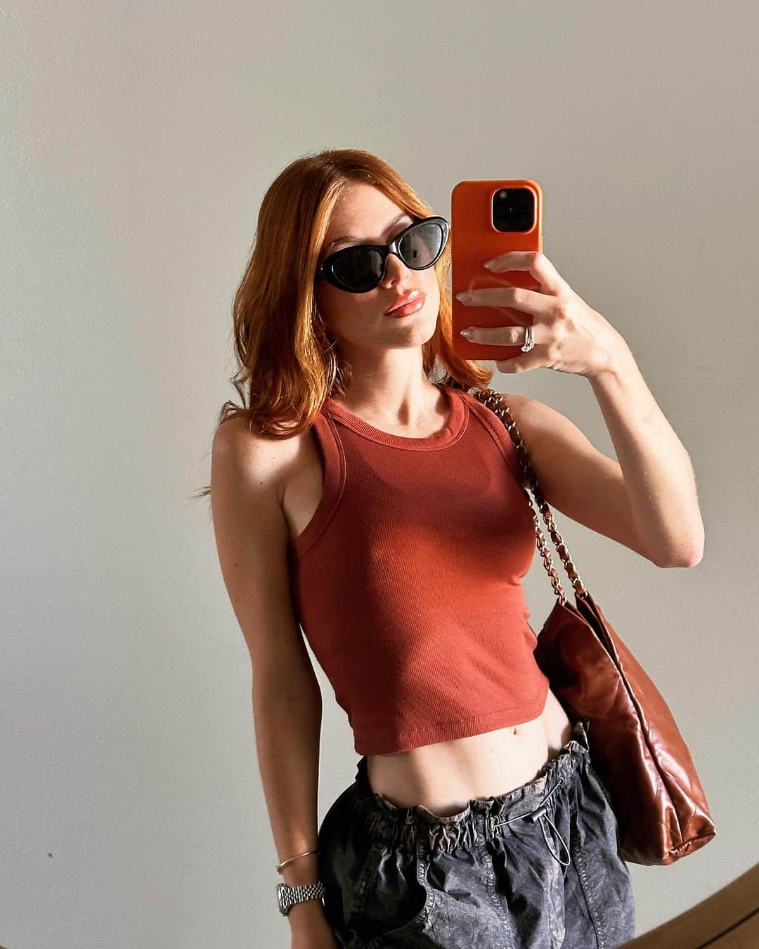 のインスタグラム：「🦧」