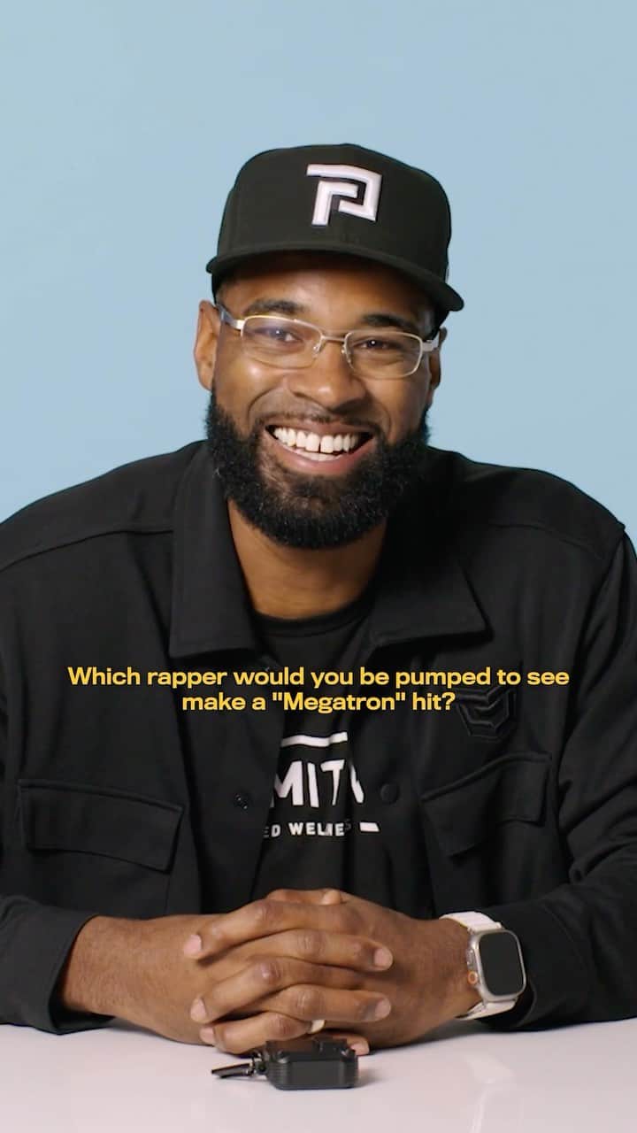 カルビン・ジョンソンのインスタグラム：「NFL Hall of Famer Calvin Johnson Jr. (aka @Megatron) shares which rap artist he thinks could make ‘Megatron’ a hit. Watch his #GQ10Essentials at the link in bio.」