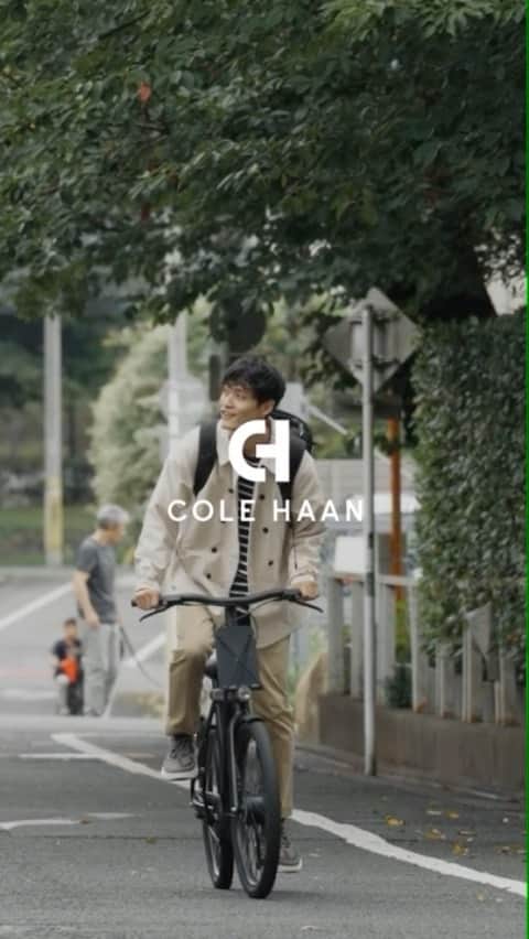 COLE HAAN JAPANのインスタグラム：「“Savor the moment” -日々の一瞬を快適で彩り豊かなものに-  COLE HAAN FALL 2023」