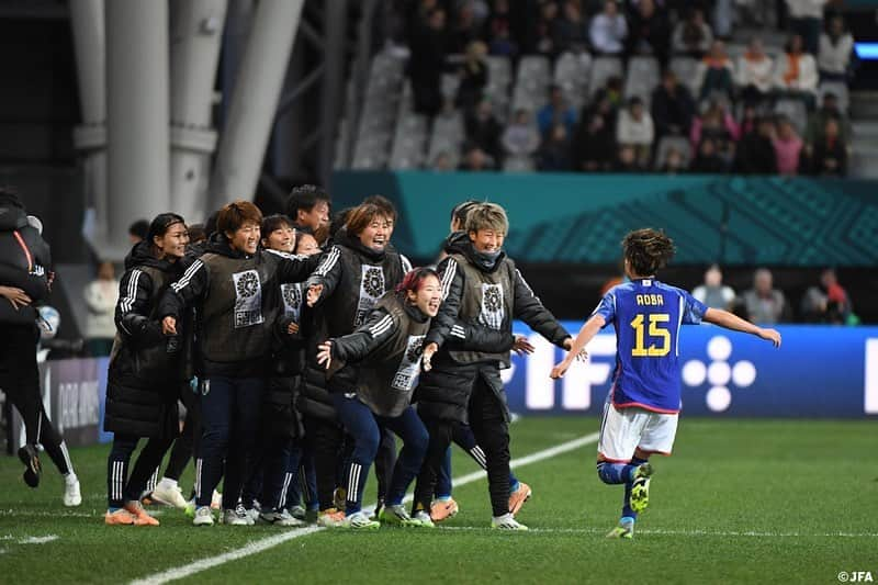 日本サッカー協会さんのインスタグラム写真 - (日本サッカー協会Instagram)「. 『世界大会の緊張感の中でチームが一つになれた』  #池田太 監督インタビュー🎙 FIFA 女子 #ワールドカップ オーストラリア&ニュージーランド 2023🏆  #なでしこジャパン はグループステージ3戦全勝と躍動し、2大会ぶりに準々決勝に進出。チームを率いた池田太監督に大会の総括を聞きました。  🔗 https://www.jfa.jp/nadeshikojapan/womensworldcup2023/news/00032825/  #BEYOURBESTSELF #最高の自分であれ #FIFAWWC #JPN #なでニコ #夢への勇気を #jfa #daihyo #nadeshiko #サッカー日本代表 #サッカー #soccer #football #⚽ #女子サッカー #womenfootball #womensfootball #womensoccer #womenssoccer」9月15日 14時38分 - japanfootballassociation