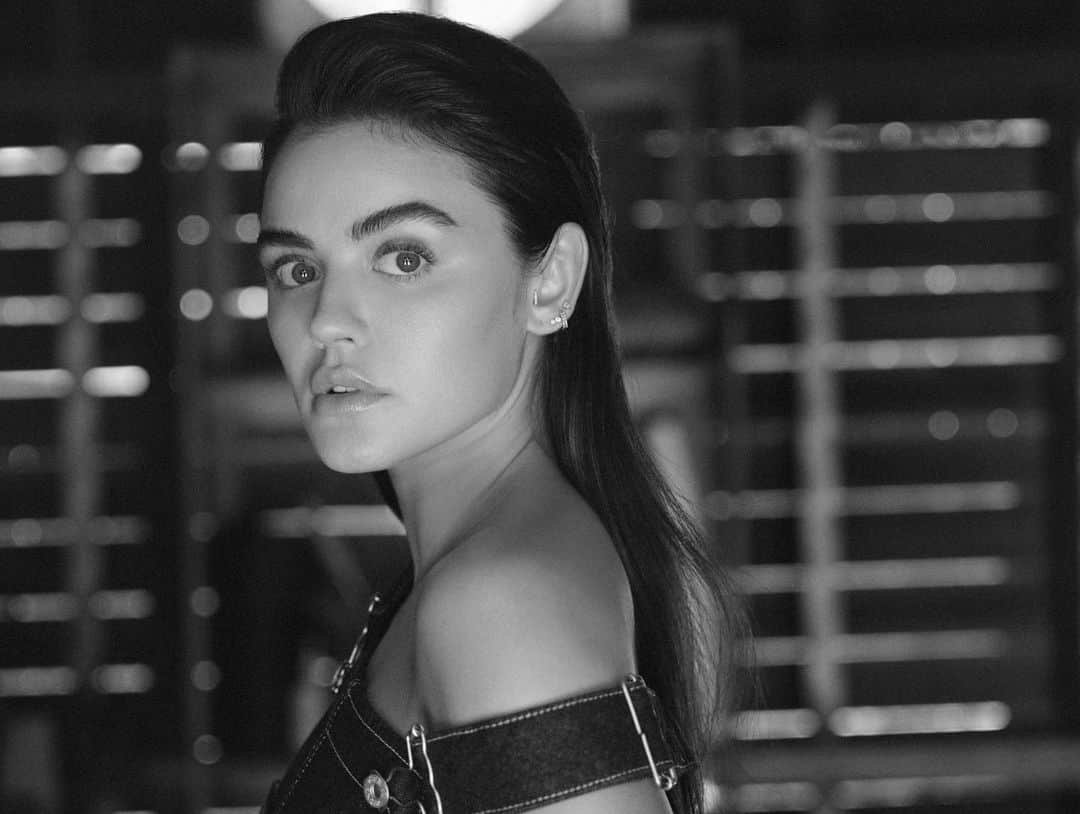 ルーシー・ヘイルさんのインスタグラム写真 - (ルーシー・ヘイルInstagram)「this was such a good day despite my sad girl eyes & one of my favorite shoots ever ever. Thank you @numero_netherlands 🖤 Photographer: @dennisleupold Stylist: @orettac Makeup Artist: @jennakristina @forwardartists Hair: @bridgetbragerhair @thewallgroup Photography assistants: @winston_king_artist @alli.g.studio Styling assistant: @166hl Tech: @kevinleupold Editor: @timiletonja Interview: @janaletonja Cover design: @arthurroeloffzen Special Thanks: @theledecompany @morganpesante @katiegreenthal @alexlabrie」9月15日 14時40分 - lucyhale
