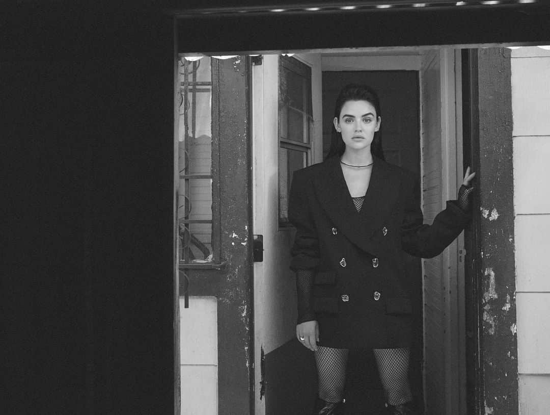 ルーシー・ヘイルさんのインスタグラム写真 - (ルーシー・ヘイルInstagram)「this was such a good day despite my sad girl eyes & one of my favorite shoots ever ever. Thank you @numero_netherlands 🖤 Photographer: @dennisleupold Stylist: @orettac Makeup Artist: @jennakristina @forwardartists Hair: @bridgetbragerhair @thewallgroup Photography assistants: @winston_king_artist @alli.g.studio Styling assistant: @166hl Tech: @kevinleupold Editor: @timiletonja Interview: @janaletonja Cover design: @arthurroeloffzen Special Thanks: @theledecompany @morganpesante @katiegreenthal @alexlabrie」9月15日 14時40分 - lucyhale