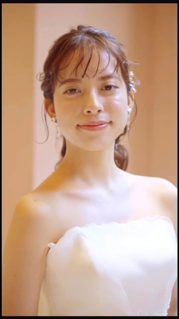 金沢結婚式 ヴィラグランディス金沢のインスタグラム：「✨  #weddingdress  ・ ・ ・ #toalllovers  #すべての愛しい人たちへ‥ #villagrandisweddingresort」