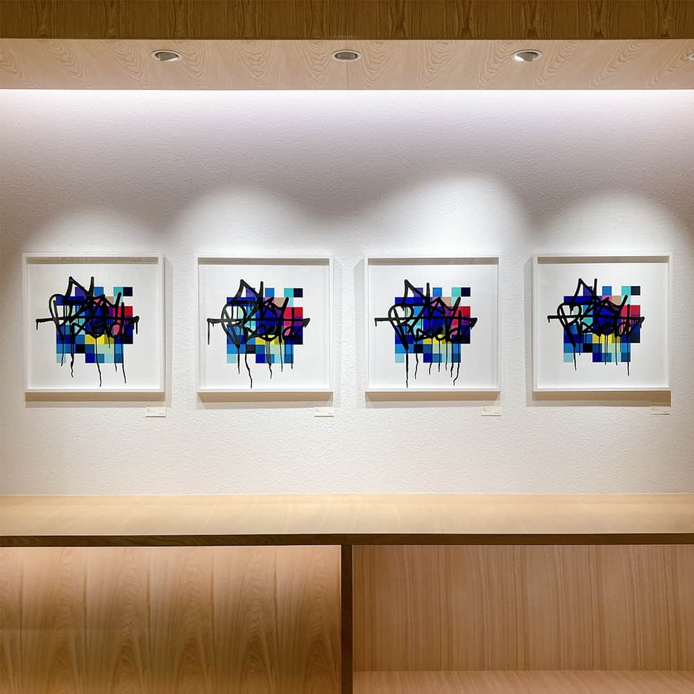 のインスタグラム：「Makers Space 展示  9/24(日)まで店内アートスクエアにて、Makers Spaceの作品を展示しております。 是非、店頭でご覧ください。  作品は、オンラインストアでもお取り扱い中です。  [アーティストプロフィール] Makers Space Makers Spaceは、日本を拠点に活動するアーティスト。2014年ピクセルスタイルでアート制作を開始。現在、ピクセル化した世界の姿を、キャンバスやスカルプチャーで表現している。  ▶OIL by 美術手帖 https://oil.bijutsutecho.com/artist/2373  @makers__space @ginza_tsutayabooks_art  #MakersSpace  #現代美術 #現代アート #絵画展 #個展 #アートスペース #アートギャラリー #artwork #artworks #contemporaryart #contemporaryartist #oilpainting #oiloncanvas #exihibition #gsix #ginzasix #銀座 #蔦屋書店 #ginza #銀座蔦屋書店 #ginzatsutayabooks #tsutayabooks」