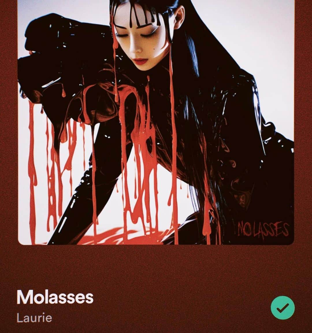 アリッサさんのインスタグラム写真 - (アリッサInstagram)「congratulations to Laurie on her new single release, “MOLASSES” ~ L O V E it so much it’s on repeat! 🔥 ❤️‍🔥💋x」9月15日 15時33分 - xarissaxcheox