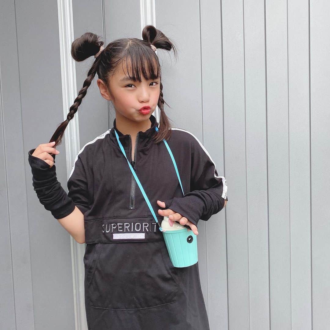 ♡KAO♡さんのインスタグラム写真 - (♡KAO♡Instagram)「： ： 前のコーデとは真逆の元気いっぱいなスポーツコーデ♥ 友達と ...