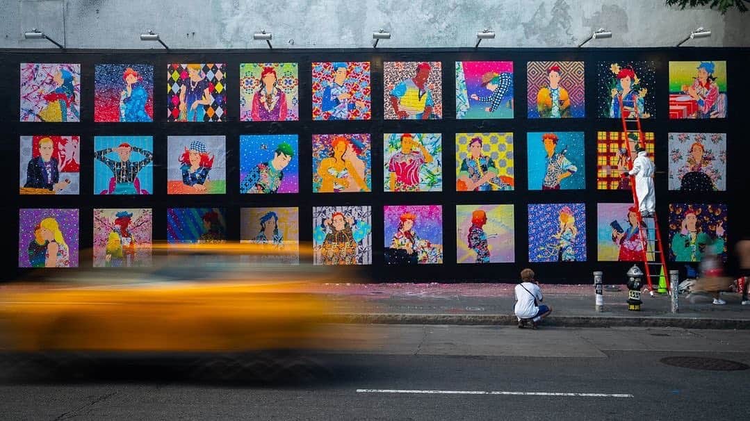 松山智一のインスタグラム：「Thank you 🙇🏻‍♂️  #repost @goldmanglobalarts Bowery & Houston Tomokazu Matsuyama 2023  @goldmanproperties @tomokazumatsuyama @jessicagoldmansrebnick @petertunney   📸 @chopemdownfilms」