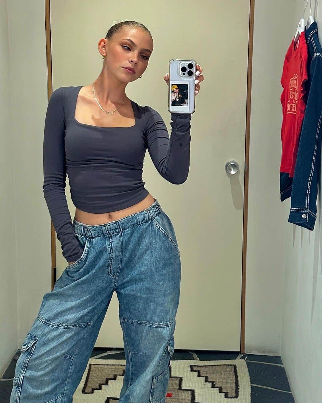 ジョーディン・ジョーンズのインスタグラム：「🆒」