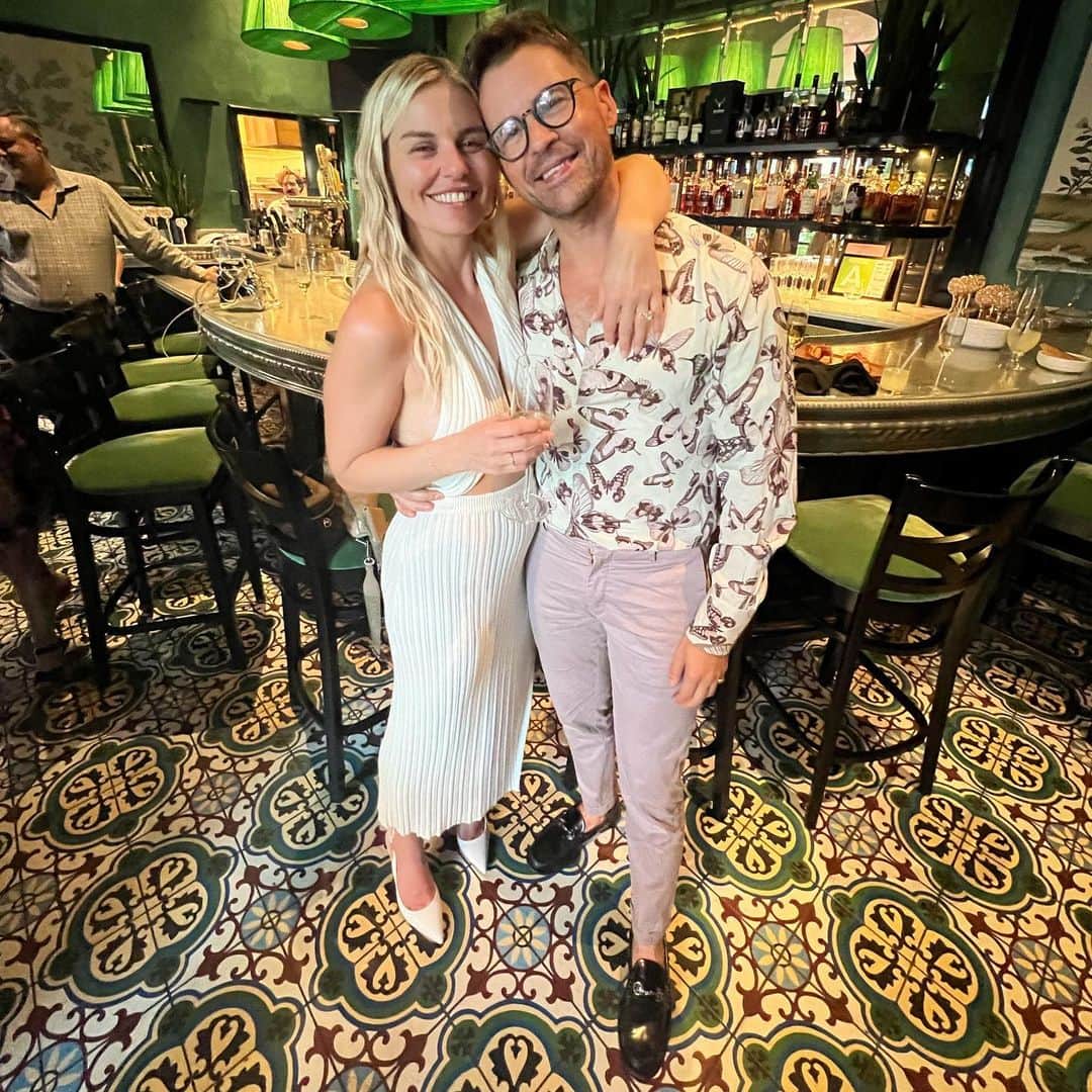 ブラッド・ゴレスキーのインスタグラム：「T.Rad got engaged!! I am so happy for her and @ryadegar 💍 @tanyarad I love you beyond words and am so excited for you and Roby! Roby welcome to the fam! We love you!! It was worth hiding behind bushes for an hour in the sweltering heat! And yes I pulled out my vintage @gucci butterfly shirt for the occasion 🦋 #ifkyk」