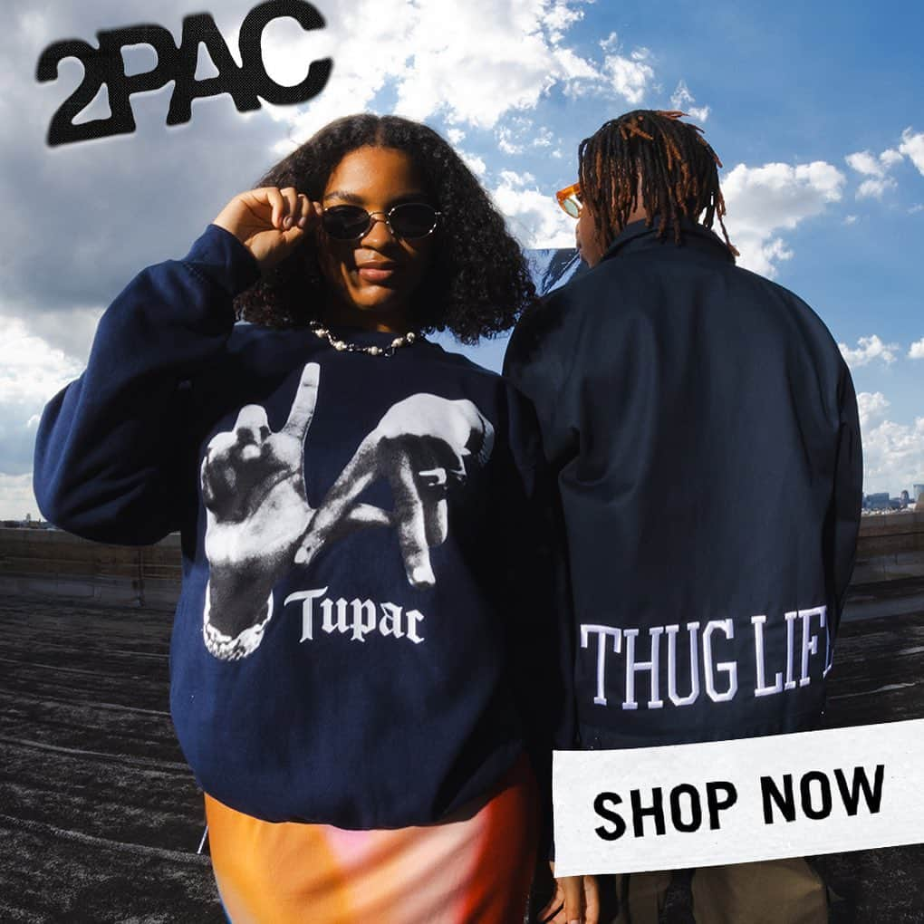 2Pacさんのインスタグラム写真 - (2PacInstagram)「T. H. U. G. L. I. F. E. Summer Collection available now. Click the link in bio to shop now!」9月15日 10時18分 - 2pac