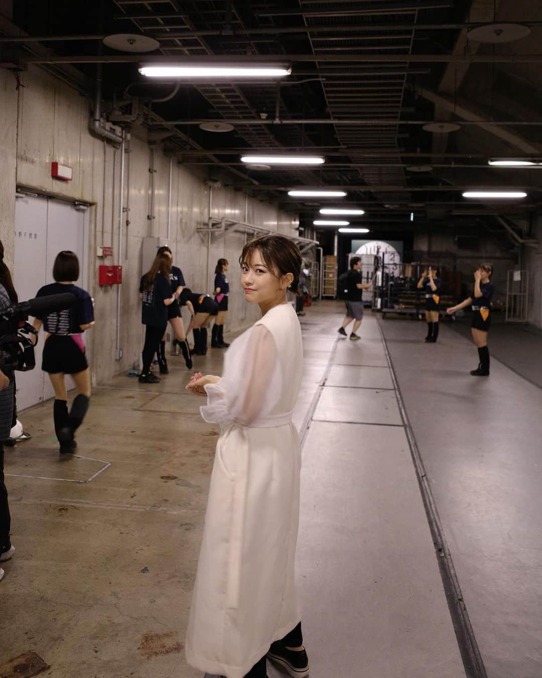 のインスタグラム：「🎥  とても考えさせられ、皆さんの姿に泣きそうにもなった１日。公開がますます楽しみになったロケでした。  さて、明日明後日ですが2年連続「ハイウェイフェスタとうほく」にお邪魔します。それに伴い、いくつか生放送にも出演させていただきます！  ⚪️9/16(土) ▷9:35頃〜 TBCラジオ「サタディ・イン・ザ・パーク」生出演  ▷10:25頃 〜 仙台放送「あらあらかしこ」生出演  ▷11:40〜ステージトークショー  ▷22:00〜 TBS「情報7daysニュースキャスター」  ⚪️9/17(日) ▷11:50〜ハイウェイフェスタステージトークショー  長くなりましたが、二日間、よろしくお願いします☺︎」
