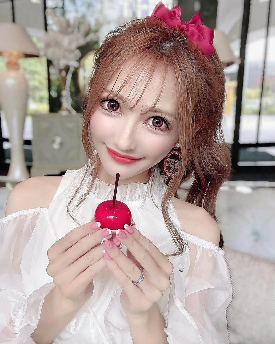 のインスタグラム：「🍒💄🎀❤️🍒💄🎀❤️🍒」