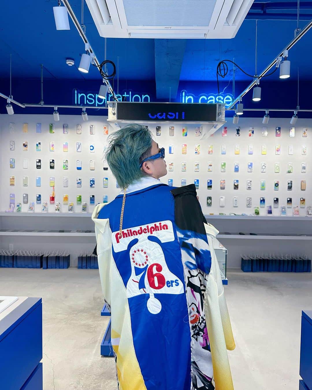 のインスタグラム：「sixxx💋☃️⚡️ What is your soul number??? Outfit @doghjk @convoy_dog  Shooting @dobaffis_1221」