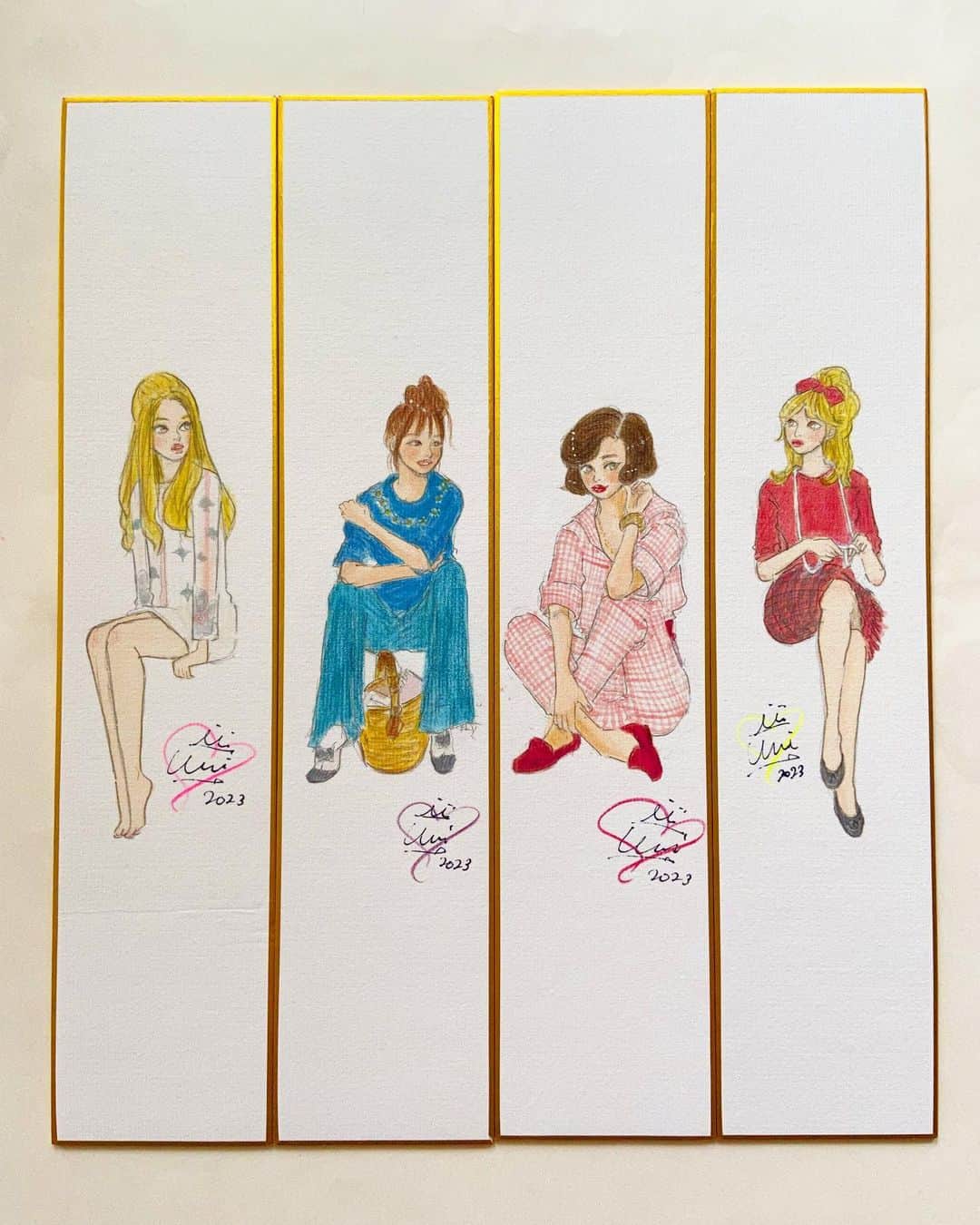 おおたうにのインスタグラム：「🎋ファッション短冊画 1〜4🎋  いただいた短冊31枚描き終わった〜！ホワイトは紙が全部吸い込んでしまった！  これは座ってる大きめの子たち。  ✨ーーーーーーー 「おおたうに　girl! girl! girl! 展」  2023年10月2日（月）〜8日（日）まで @galleryledeco   全部新作❣️描き下ろしだらけ❣️ 短冊画、水彩画、アクリル画などなど展示予定です。  ＆基本全日程終日在廊予定。 みんな会いに来てね😉  ✨ーーーーーーーーーーーー  #おおたうに展2023 #girlgirlgirl #fashionillustration #女優 #60sfashion #70sfashion #短冊画 #outauni #おおたうに」