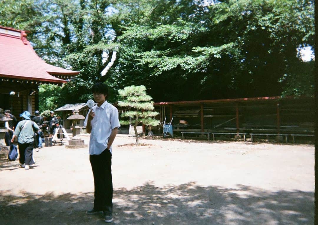 日向亘さんのインスタグラム写真 - (日向亘Instagram)「‪MBSドラマ特区 『君となら恋をしてみても』 山菅龍司役で出演させていただきます。  江ノ島暑かったなあ。 めちゃくちゃ夏を満喫した撮影でした。  放送までお楽しみに〜」9月15日 12時03分 - hyuga_wataru