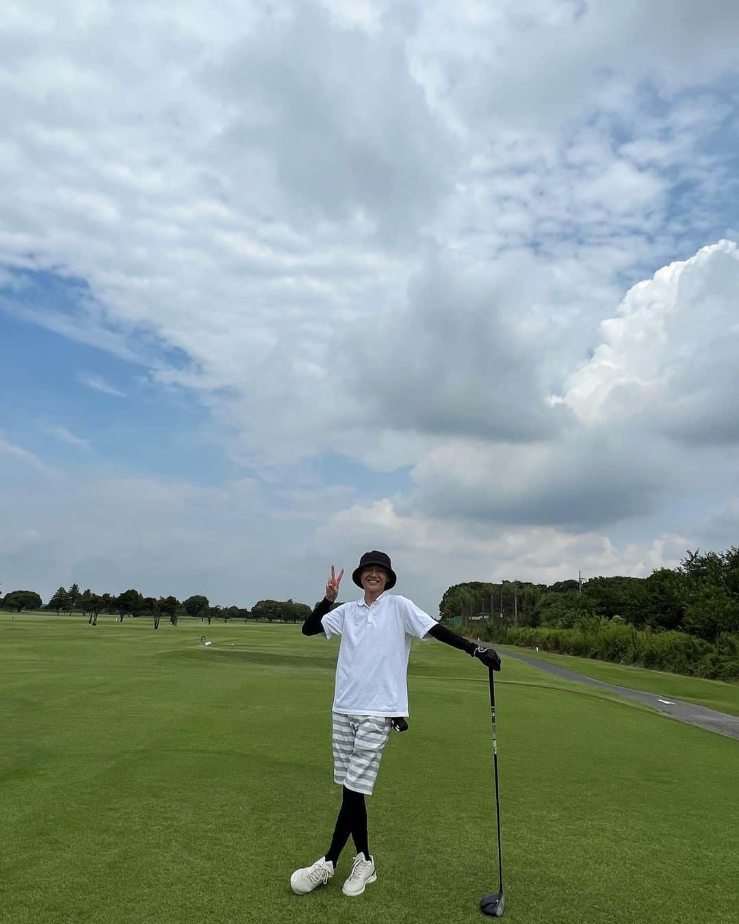 藤井達也のインスタグラム：「コース4度目‼️  ベスト 102でたー⛳️  #ゴルフ #大宮国際カントリークラブ」