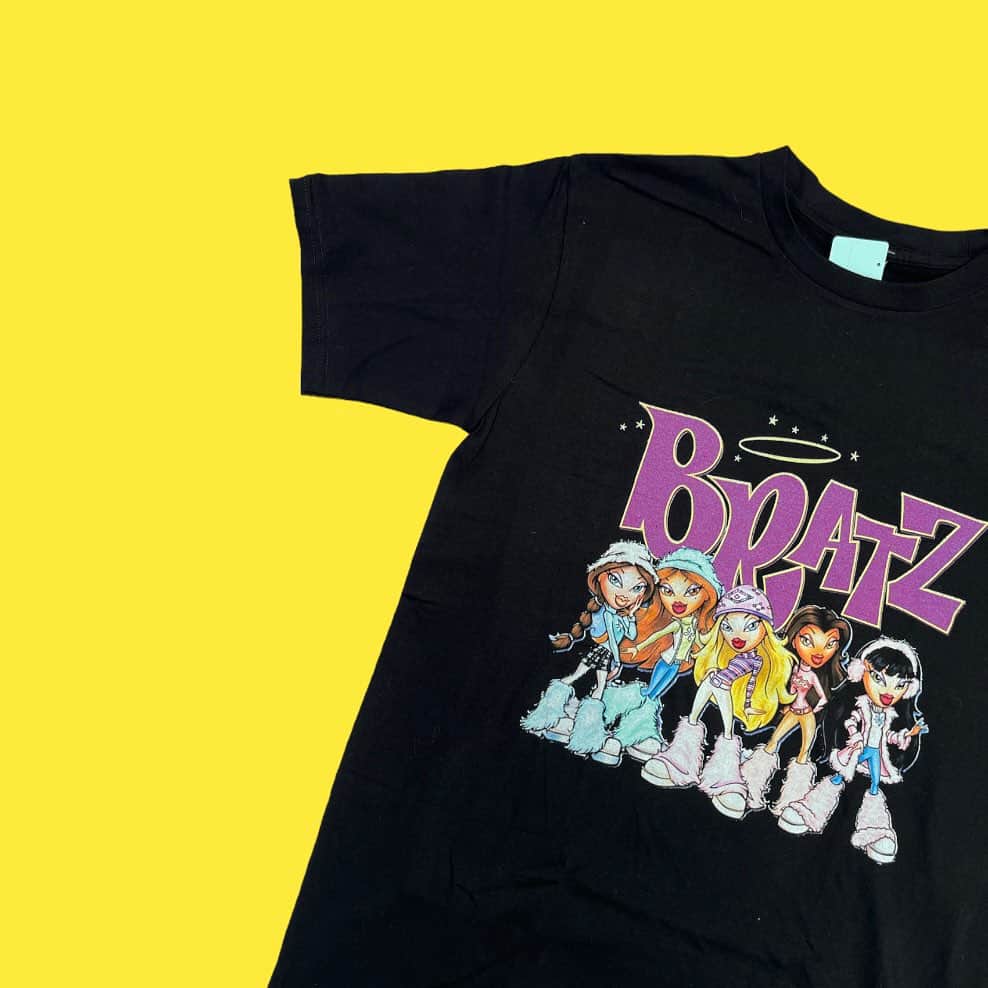 おもちゃやSPIRALさんのインスタグラム写真 - (おもちゃやSPIRALInstagram)「BRATZ Tshirt 沢山入荷しました🫶🏻」9月15日 13時06分 - spiral_toy