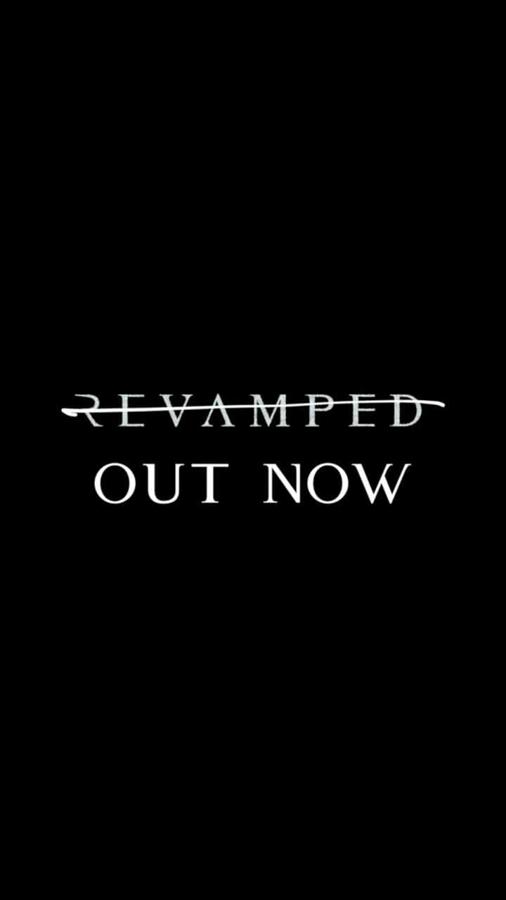 デミ・ロヴァートのインスタグラム：「REVAMPED - Out Now 🖤🖤」