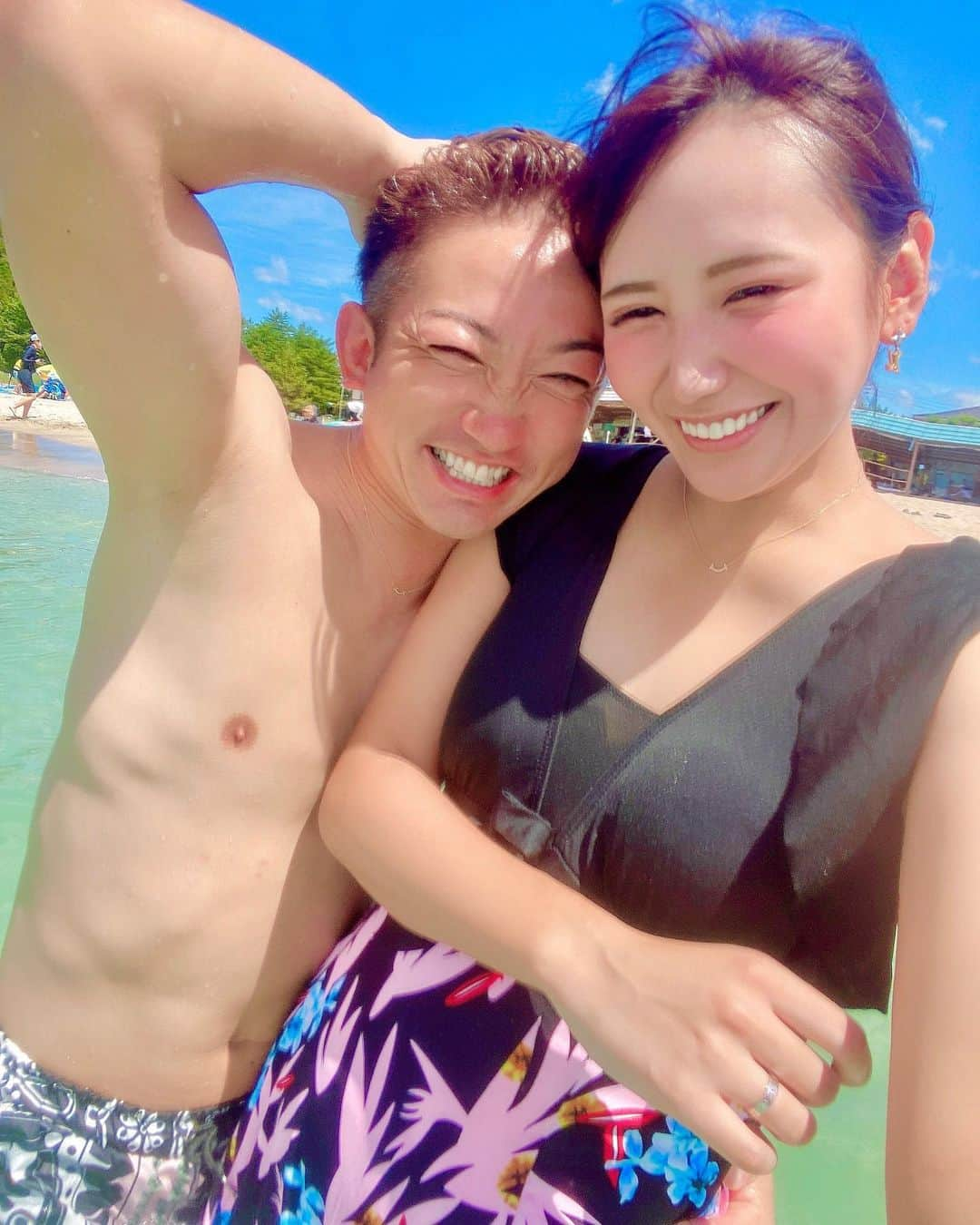 MIKIさんのインスタグラム写真 - (MIKIInstagram)「この夏の相棒との思い出😆☀️🩷笑 今年の夏も、満喫したなぁ✨ 秋冬はどこ行こうかな⛄️🩵🍂  #ゴルフ女子 #ゴルフ #ゴルフウェア #ゴルフ男子 #ゴルフ大好き #ゴルフ旅行 #北海道旅行 #真駒内カントリークラブ #大相撲観戦 #大相撲本場所 #秋場所 #竹野浜海水浴場 #花火大会 #花火大会デート #浴衣デート #風鈴 #カップル #カップルフォト #お誕生日 #お誕生日ディナー #部屋風呂 #奥城崎シーサイドホテル  #anewgolf #アニューゴルフ」9月15日 14時07分 - mktyy_golf