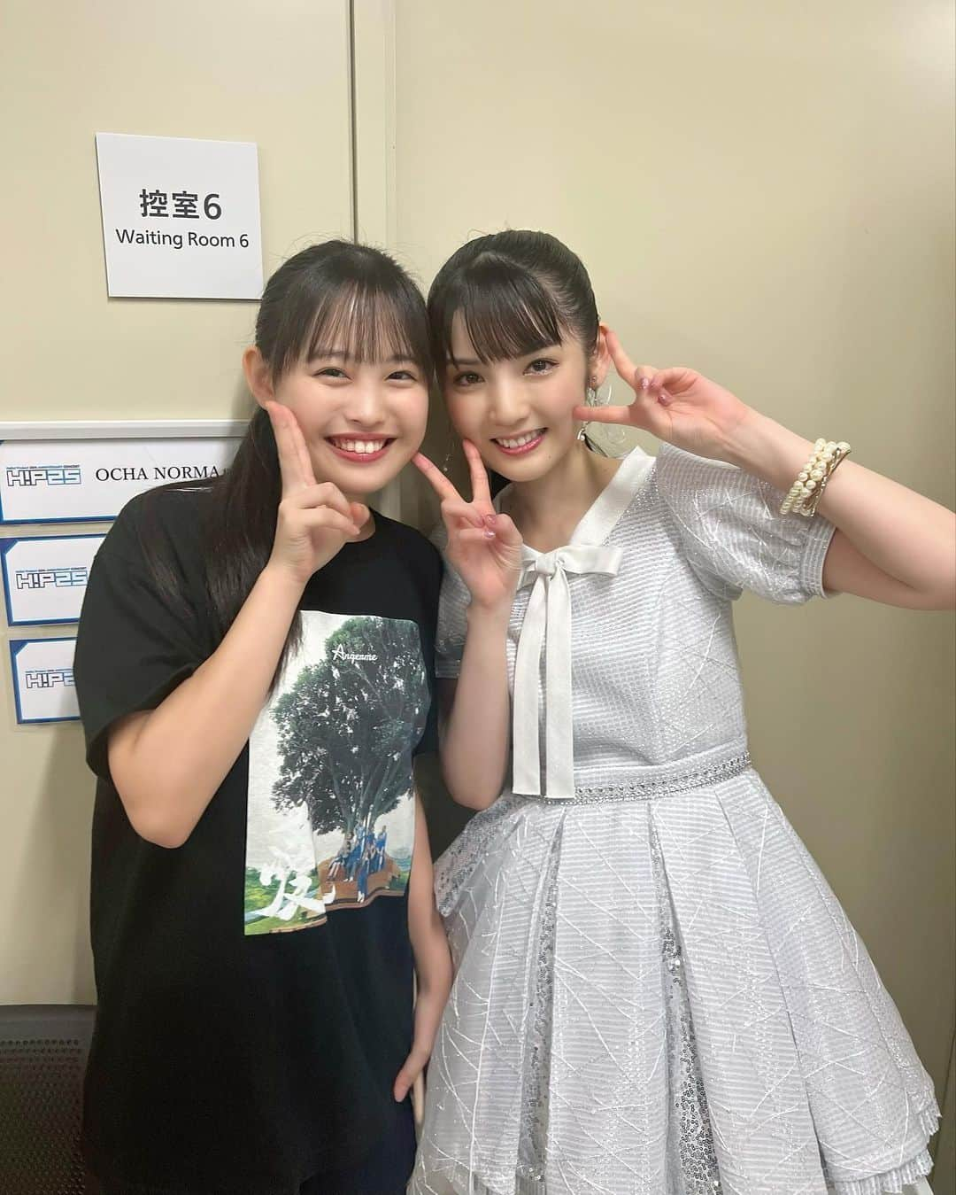 道重さゆみのインスタグラム：「アンジュルムの後藤花ちゃん🌷 @angerme_official   リハーサルスタジオで初めて会った時の 『きゃーーー道重さんっ！？』のリアクション可愛すぎました😍 私も会いたかったから嬉しかった❣️  代々木では、 1日に何回も『おはようございます😆』って言ってきてくれて！笑  『全然いいんだけど、今日もう挨拶3回目だよ！？』って言ったら  『はいー😆ですよねー😆』って笑  無邪気すぎる♡♡♡♡♡ 可愛すぎる♡♡♡♡♡」