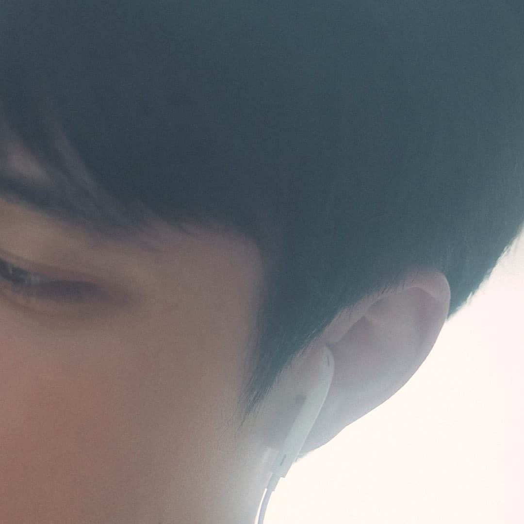 EXOさんのインスタグラム写真 - (EXOInstagram)「D.O. 디오 '기대' Teaser Image #Somebody MV  【D.O. 디오 The 2nd Mini Album '기대'】 ➫ 2023.09.18 6PM (KST)  Album pre-order ➫ https://do.lnk.to/the2ndmini  #DO(D.O.) #디오 @d.o.hkyungsoo  #EXO #엑소 #weareoneEXO  #기대 #디오_기대」9月16日 0時00分 - weareone.exo