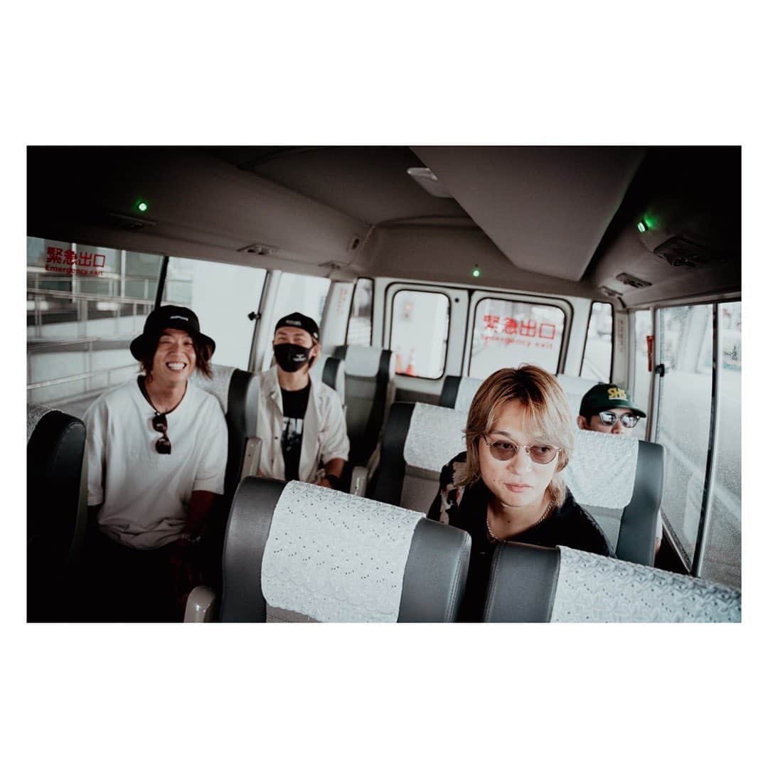 Ryota さんのインスタグラム写真 - (Ryota Instagram)「約5年ぶりのAsia Tour。 一本目は台湾！めちゃくちゃ楽しみやな〜😎  Photo by @ruihashimoto 📷」9月16日 0時05分 - ryota_0809
