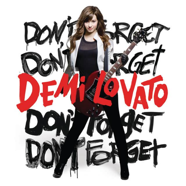 のインスタグラム：「When @ddlovato says "Don’t Forget"… you NEVER do. 15 years later, Demi is #REVAMPED.」