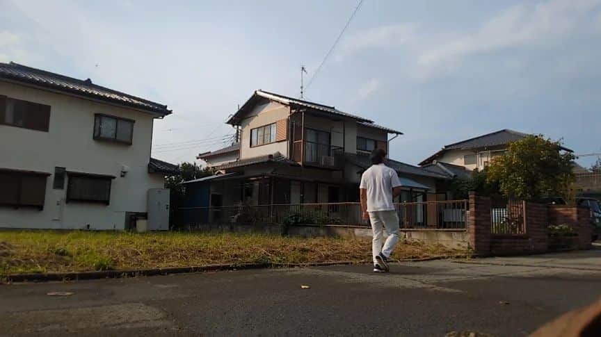 大和ヒロシさんのインスタグラム写真 - (大和ヒロシInstagram)「雨が止んだので、再び君津市泉を歩いています。」9月15日 16時13分 - yamatohiroshi