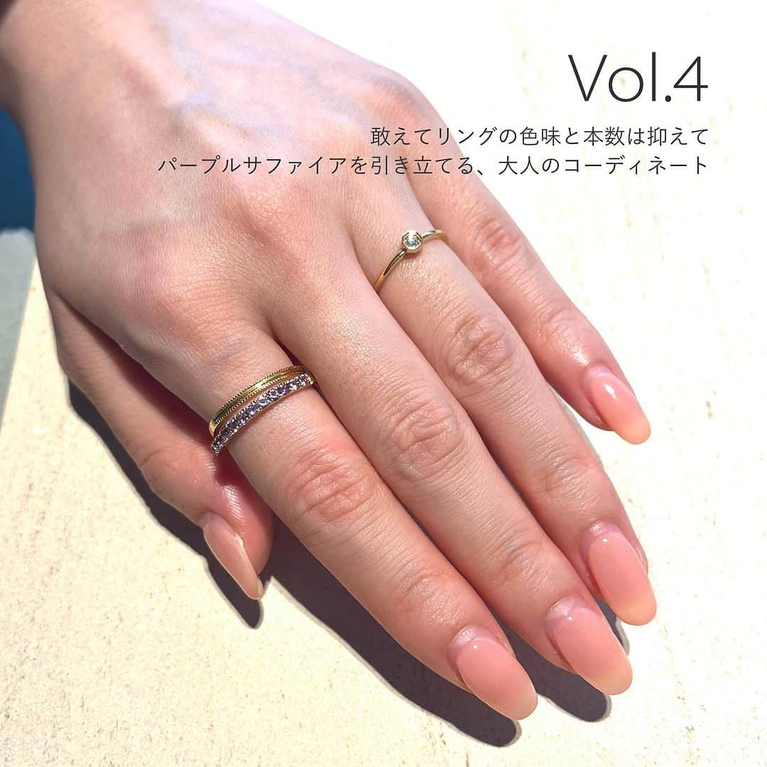 ビズーさんのインスタグラム写真 - (ビズーInstagram)「カラーエタニティの楽しみ方のひとつが、重ね付け。今回は、カラーエタニティを使った、ビズースタッフのコーディネートを集めました✨  スタッフコーディネートを参考に、お気に入りの一本・いつかしてみたいジュエリーコーディネートを考えてみてください！  -- #BIZOUX #エタニティリング#カラーエタニティ#カラエタ#カラーストーン #リング #ジュエリー #ビズー #エタニティ#表参道 #表参道ヒルズ #福岡 #colorstone  #colorstonejewelry#playwithcolor #omotesando #fukuoka #パーソナルカラー #パーソナルカラー診断 #骨格診断 #イエベ春 #ブルベ夏 #イエベ秋 #ブルベ冬 #ジュエリーコーデ」9月15日 16時26分 - bizoux_jewelry