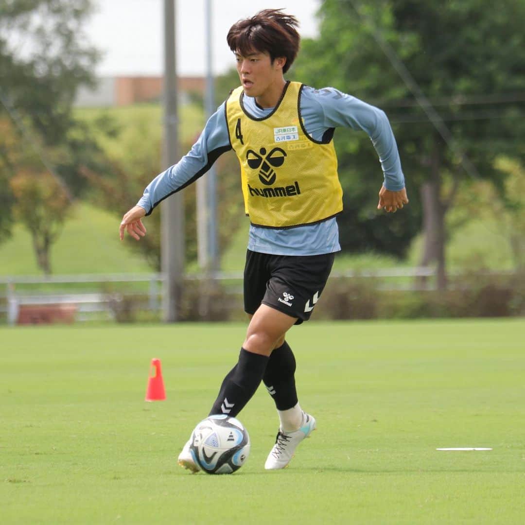 ジェフユナイテッド市原・千葉のインスタグラム：「・ #9月15日  リーグ戦5連勝を目指し🔥🔥🔥  本日のユナパをお届け⚽️  #jefunited #ジェフ千葉 #ユナパレポ #jleague #winbyall」